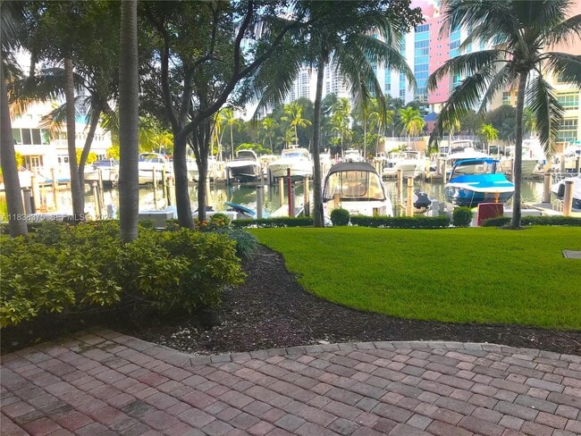 Photo - 3340 NE 190th St Unit 109