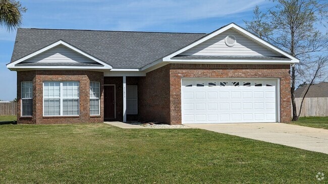 Building Photo - 3 BED 2 BATH located in Elberta Rental