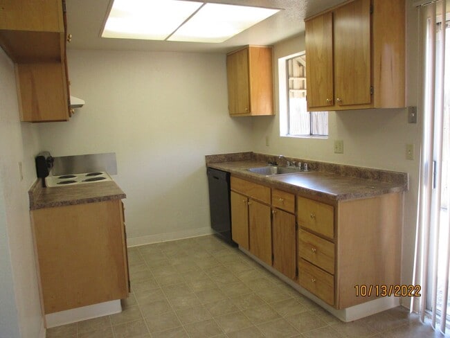 Photo - 3140 Unidad 3146