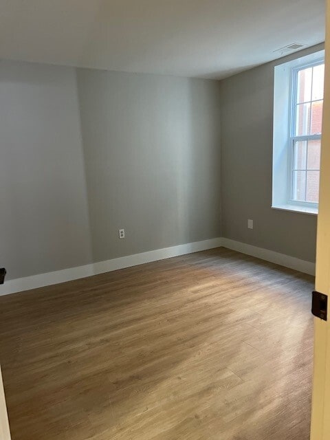 Photo - Senate Square Apartments