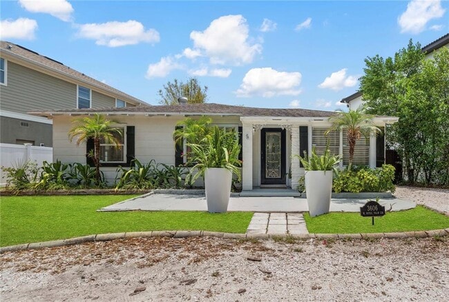 Photo - 3606 W Royal Palm Cir Casa