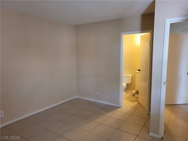 Photo - 429 N Lamb Blvd Unit C