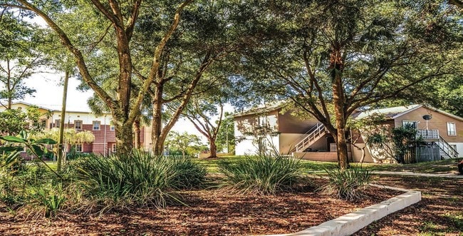 Primary Photo - Park Village Apartments