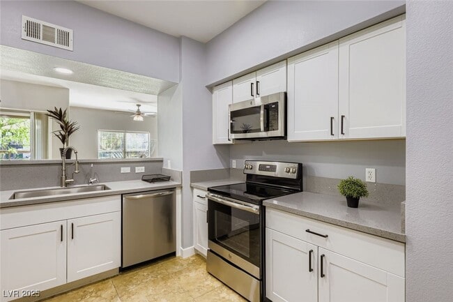 Building Photo - 45 Maleena Mesa St Unit 1611