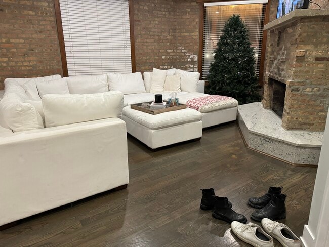 Photo - 2475 N Lincoln Ave Unit 2475