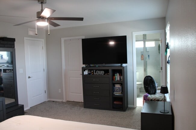 Photo - 13909 Summer View Ave