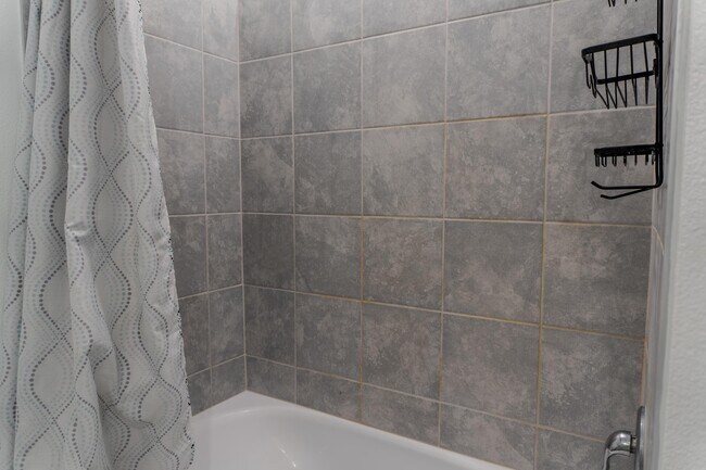 Photo - 561 Hatteras Rd