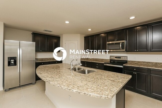 Photo - 5 Bedroom Pet-Friendly Home in Leesburg, F...