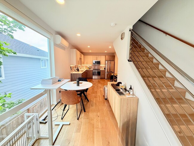 Photo - First Hill/Cherry Hill Townhome