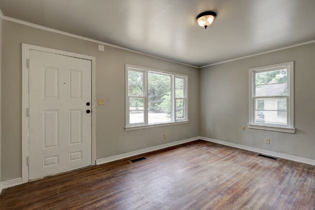 Remodeled 2/1