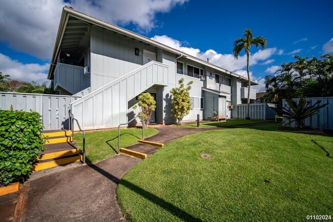 Building Photo - AVAILABLE 2/5/26! 2-bdrm, 1-bath, 1-parking, upstairs corner unit at Kuola Townhomes in Waipio Ge...