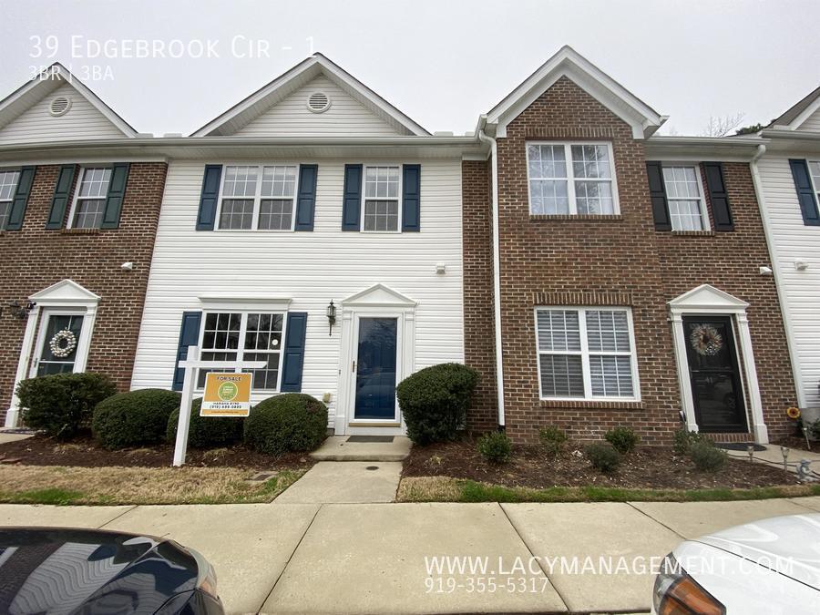 Photo - 39 Edgebrook Cir-1