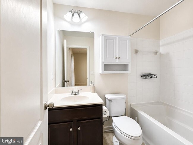 Photo - 4811 Hicks Dr