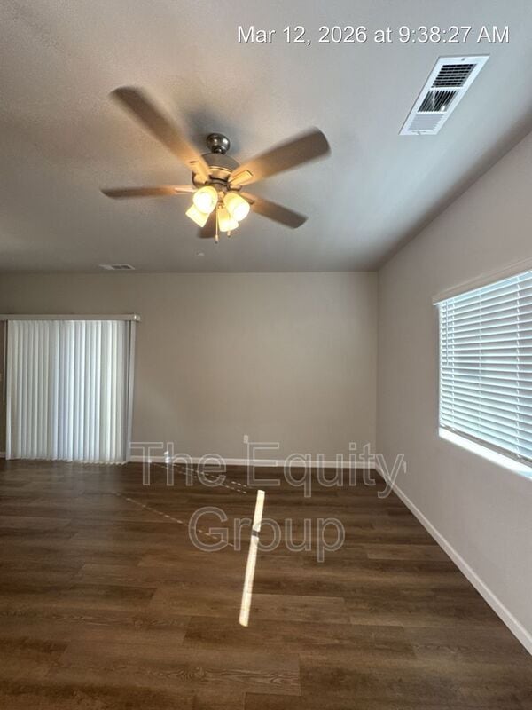 Photo - 518 S Summit St Unit 102