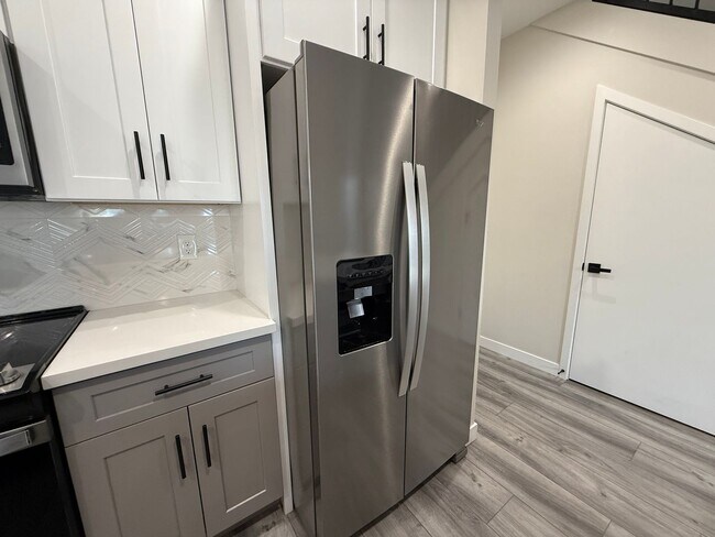 Photo - A614 Unidad 1642-01