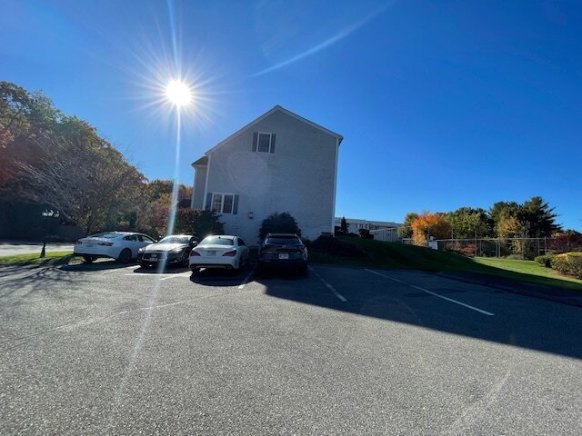 Photo - 29 Georgetown Dr