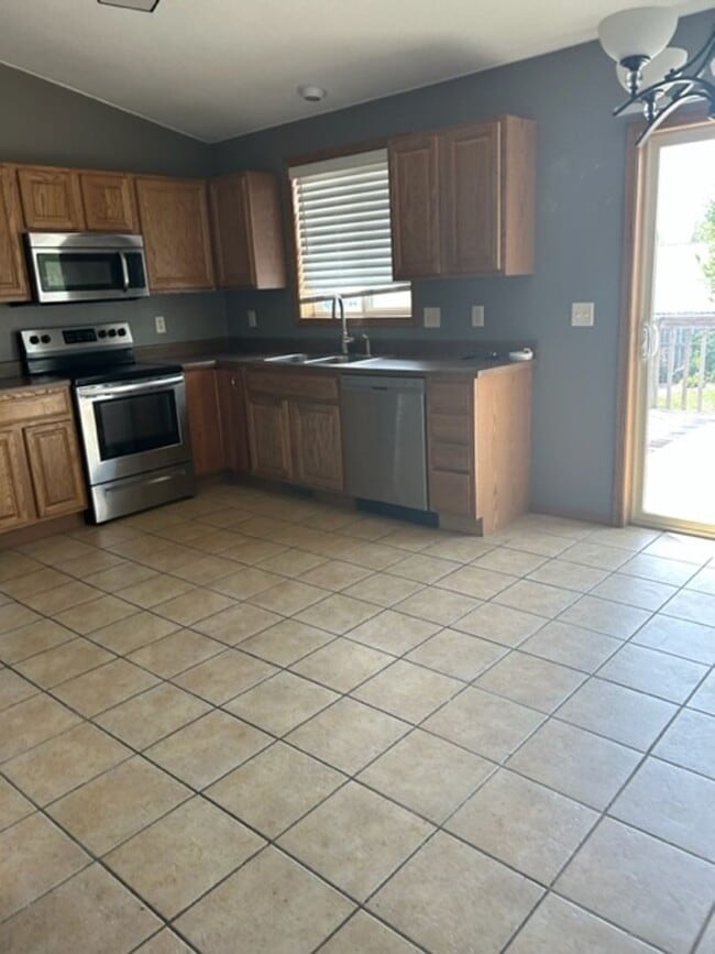 Photo - 5624 S Mandy Ave