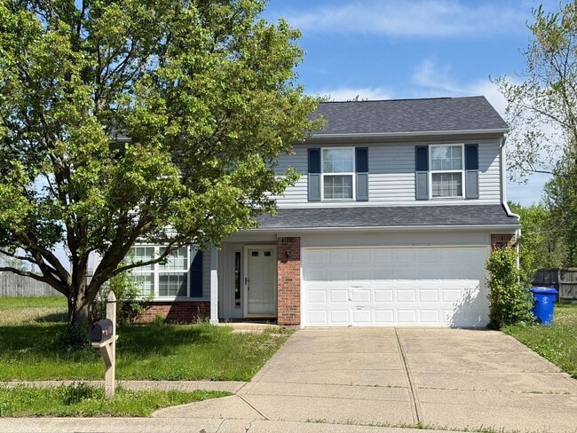 KOKOMO…Large house on a cul-de-sac - KOKOMO…Large house on a cul-de-sac