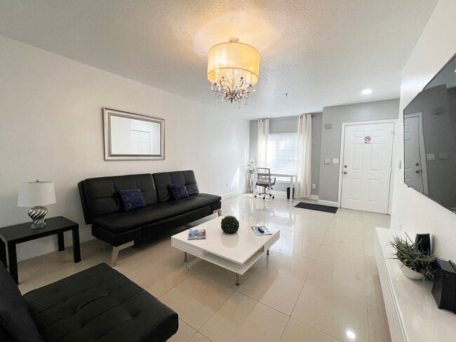 Photo - 4368 S Kirkman Rd