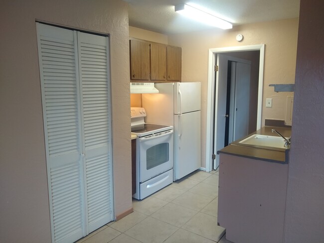 Photo - 1717 Dixon Blvd Unidad 97 Rental