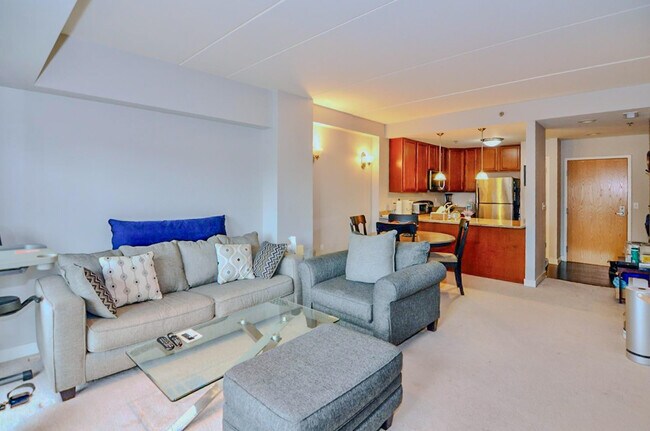 Photo - 111 N Ashley St Unit 305