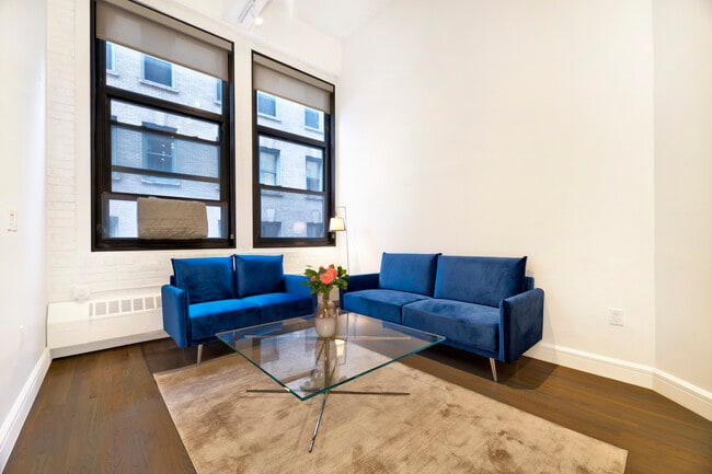 Photo - 110 Greenwich Ave