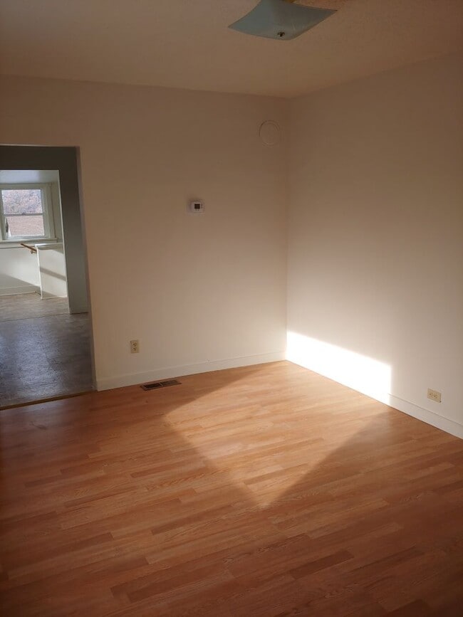 Photo - 4 Bedroom 1 Bath- Home