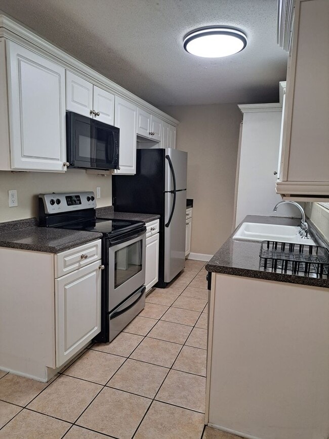 Photo - 1 BD/1 BA Unit 195