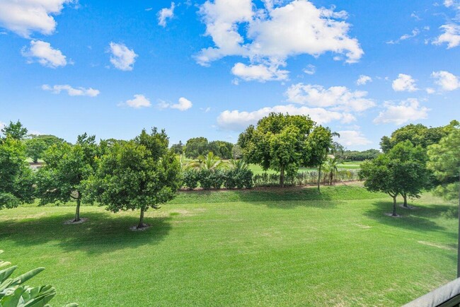 Photo - 6530 Boca Del Mar Dr Unidad 336