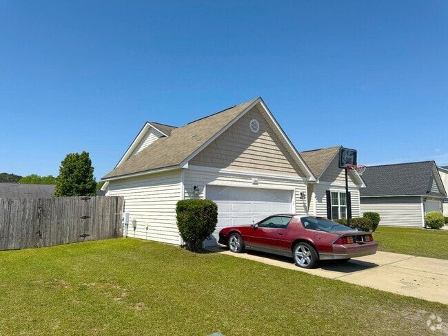 Building Photo - 238 Roanoke Dr Rental