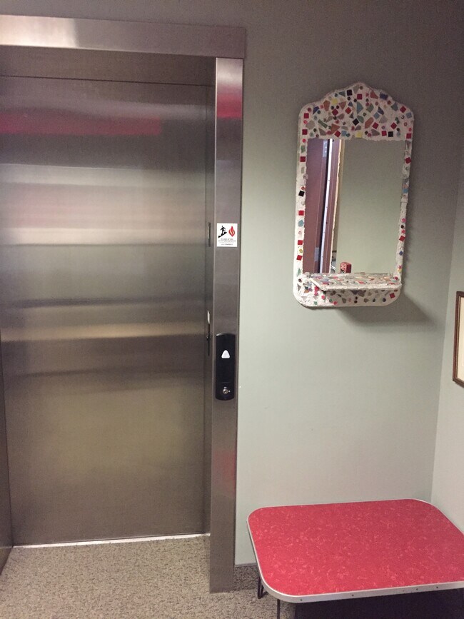 Elevator - 116 St Paul St Unit Loft C