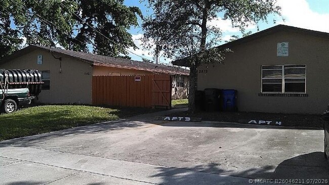 Photo - 2400 NW 21st St Unit 3