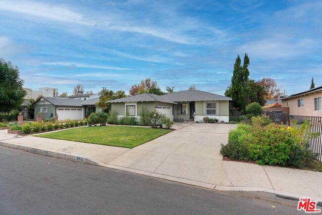 Photo - 6939 Noble Ave