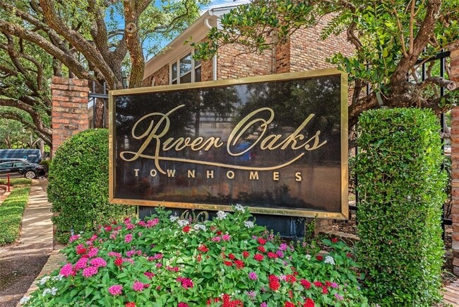 Building Photo - 4040 San Felipe St