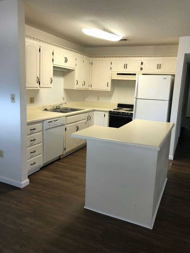 Photo - River Oaks Commons Condo Unit 20 River