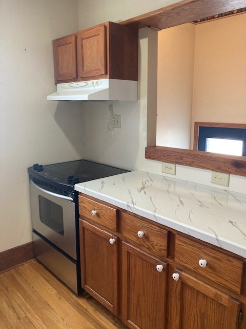 Photo - 305 W 30th St