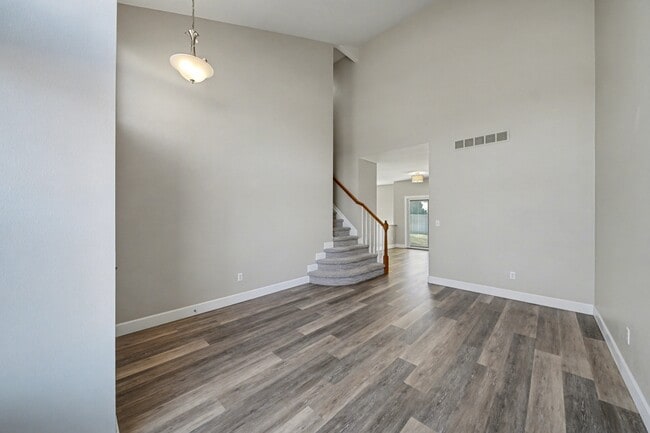 Photo - 5604 S Andes St