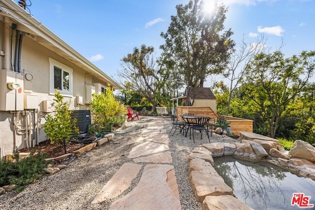 Photo - 107 Alto Dr