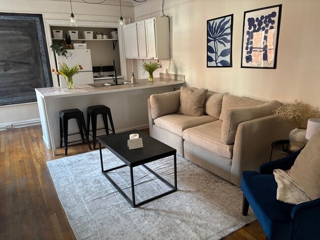 Photo - 2805 Stratford - Amazing location one block from University of Cincinnati