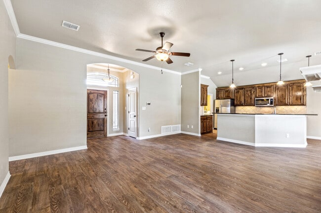 1617 Shadow Canyon Dr
