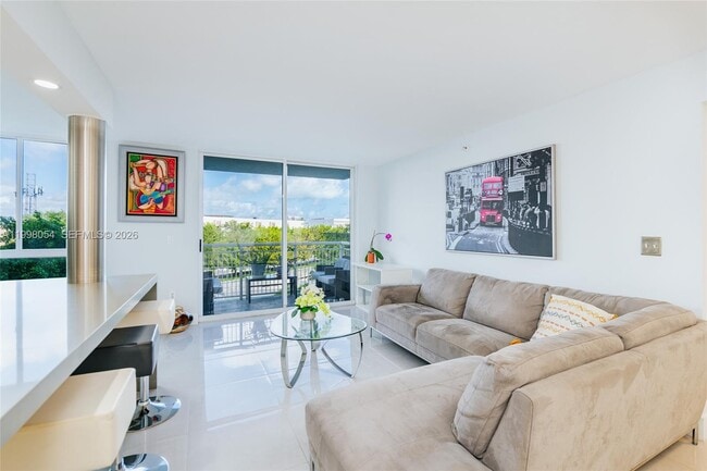 Photo - 1688 West Ave Unit 305