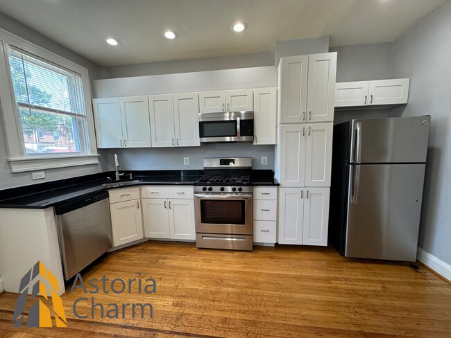 Photo - Modern 3 bedroom 1.5 bathroom House for RENT!