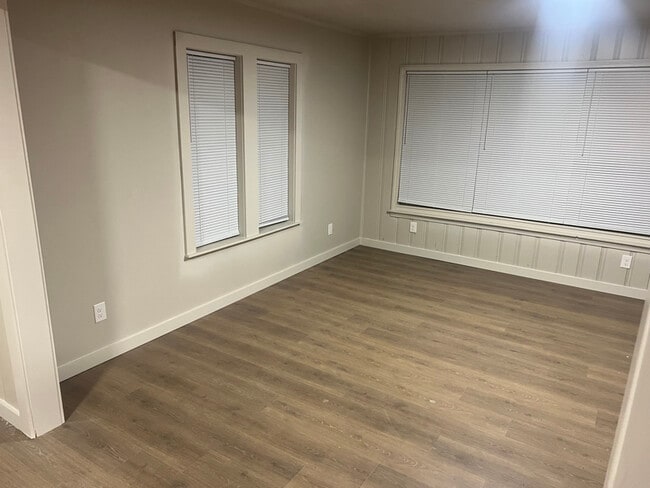 Photo - 2020 Boykin Blvd