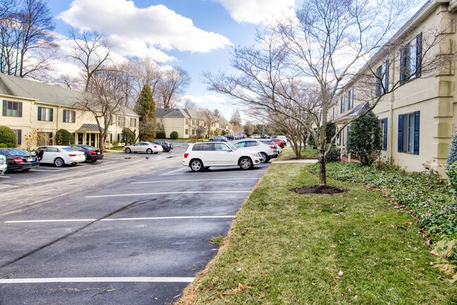 Photo - 411 W Conestoga Rd Unit 27