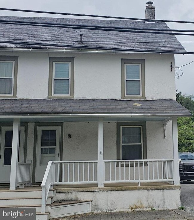Photo - 135 Mt Pleasant Rd House
