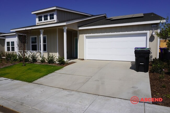 Charming Home in Gossamer Grove! - Charming Home in Gossamer Grove!