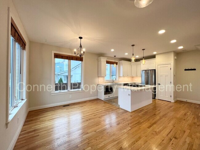 Photo - 1615 Porter Ave