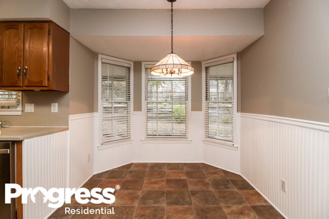 Photo - 505 Planceer Pl