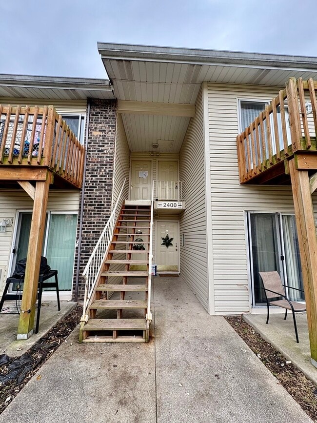 Building Photo - 2400 Light Road Unit 212