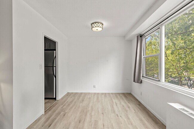 Photo - 201 Saint Pauls Ave Unit 407